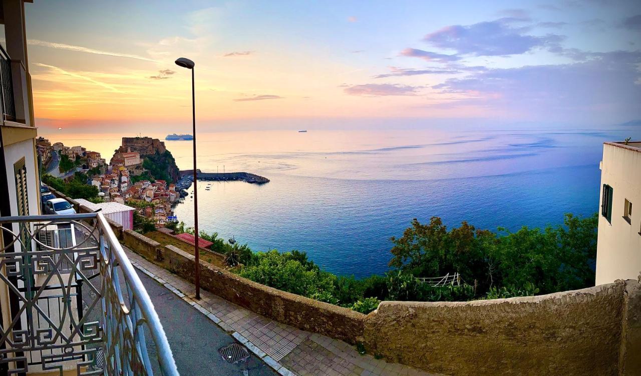 Nel Blu Dipinto Di Blu Villa Scilla Exteriör bild